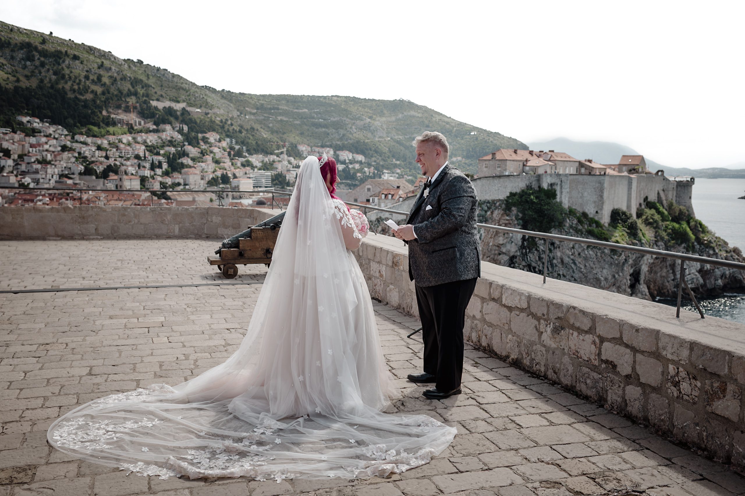 elopement couple at fort Lovrijenac